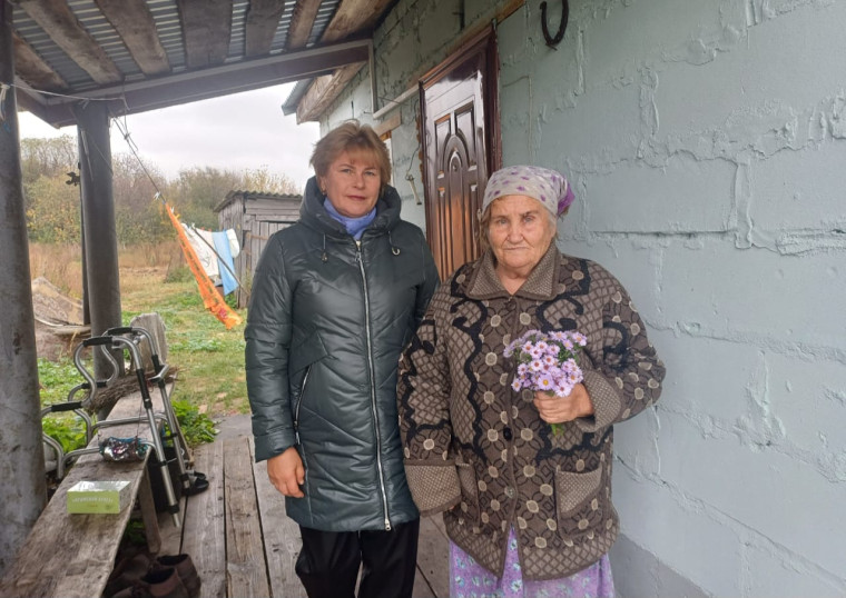 Акция "Мир вашему дому", приуроченная к месячнику пожилых людей в с. Ямщина. Акция "Мир вашему дому", приуроченная к месячнику пожилых людей в с. Ямщина.